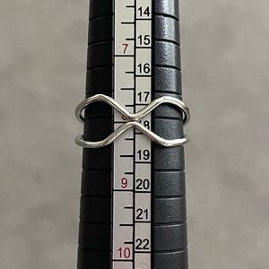 🩵 3/$15 🩵 Ring